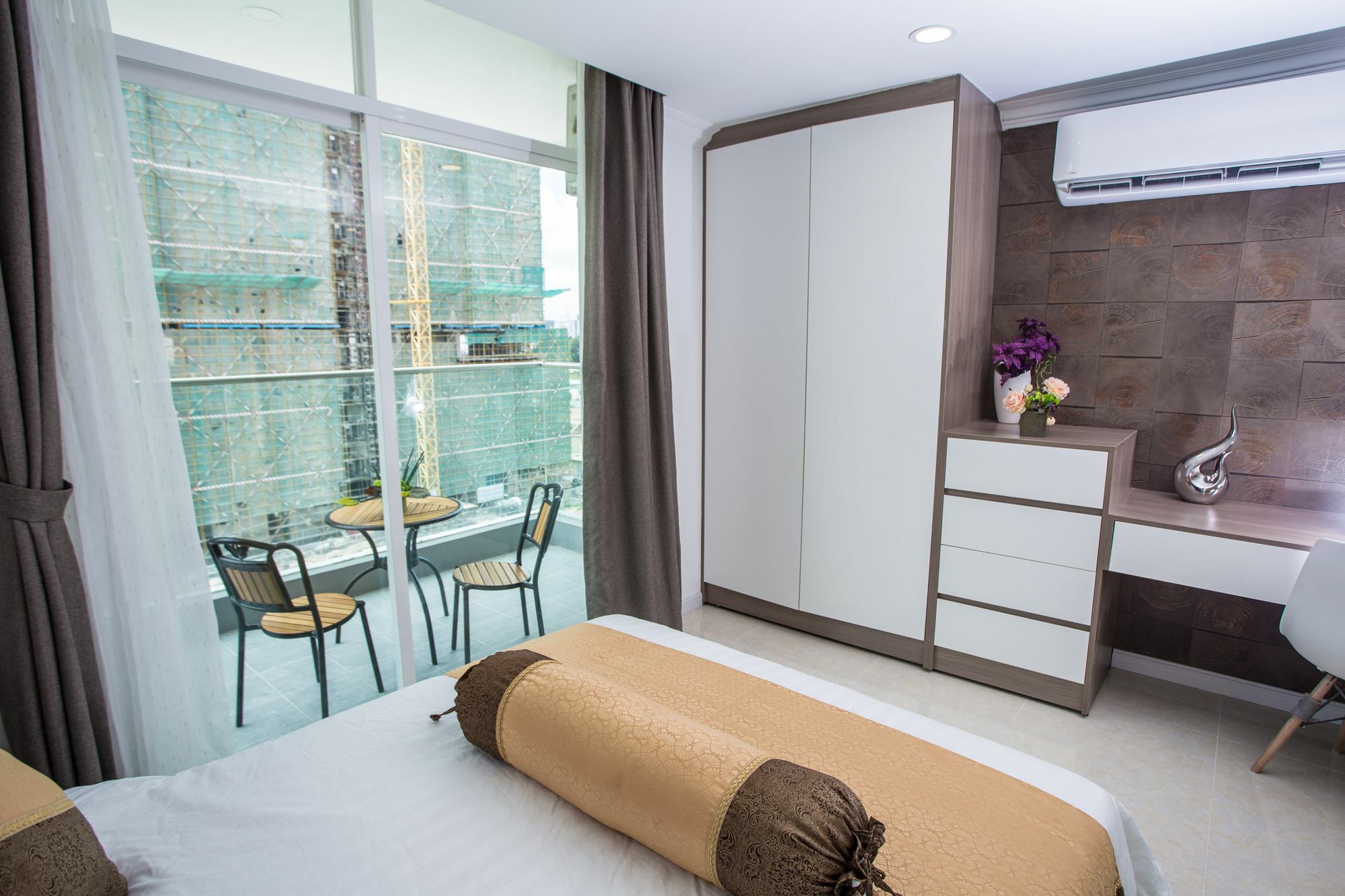 Ca&Sa Serviced Apartment Phnom Penh Exteriör bild