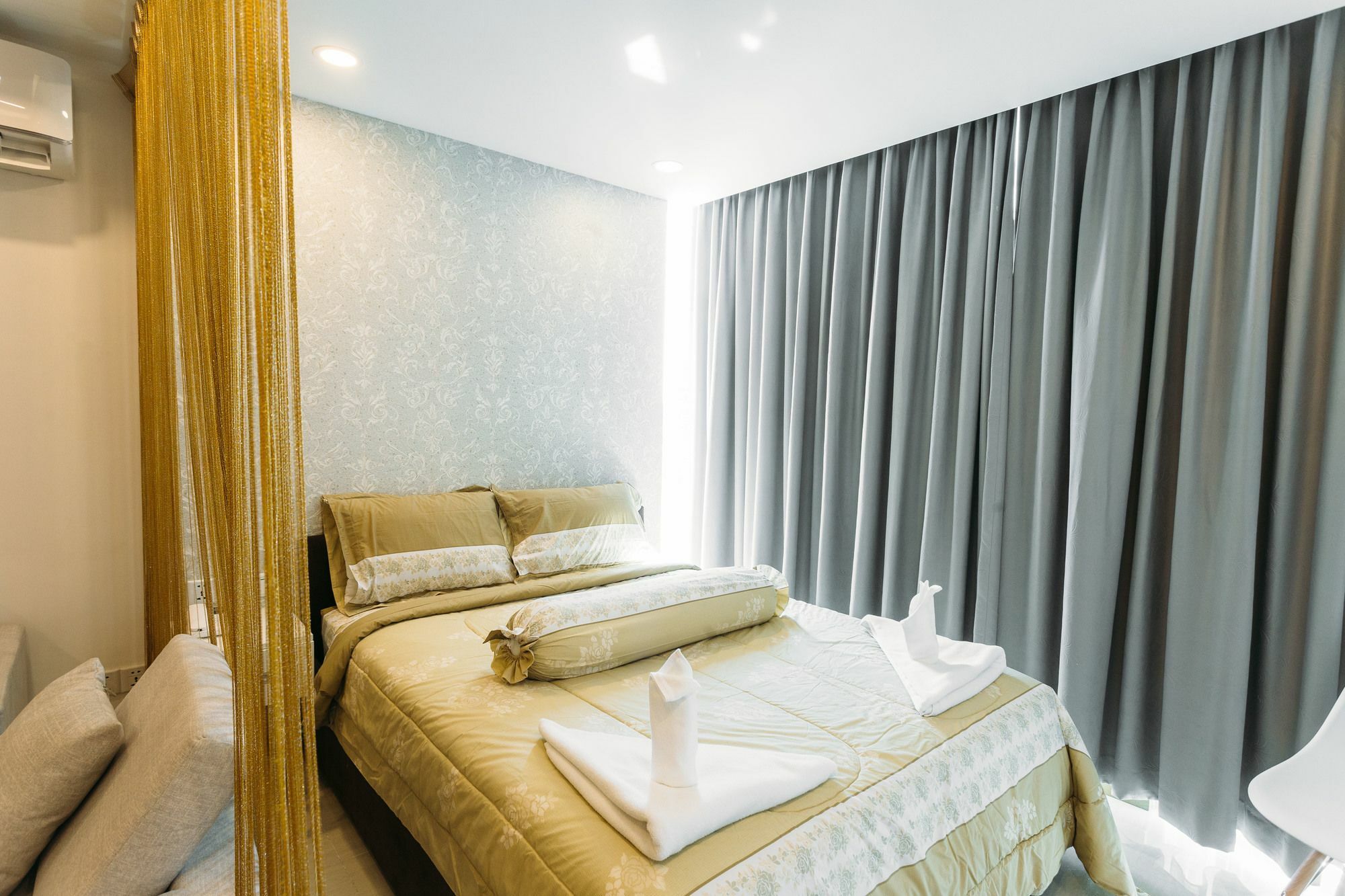 Ca&Sa Serviced Apartment Phnom Penh Exteriör bild