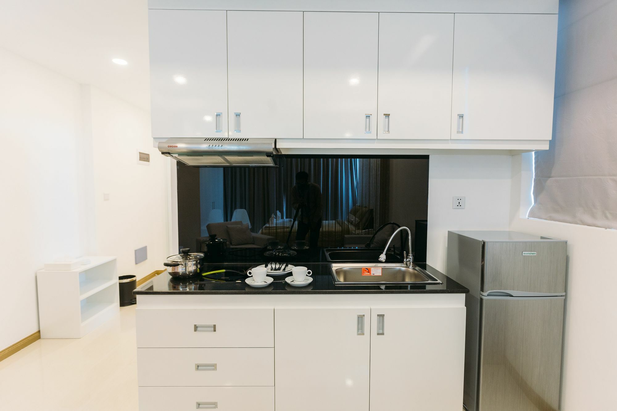 Ca&Sa Serviced Apartment Phnom Penh Exteriör bild